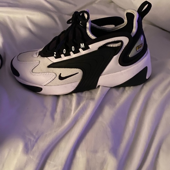 Nike zoom sneakers - Picture 2 of 2